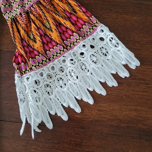 WinWin Boho Lace Trimmed Half Sleeve Colorful Geo Print Tunic Top Women's Sz S/M - Picture 6 of 9